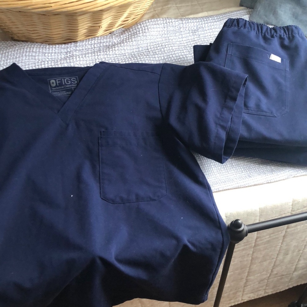 Figs Scrub Sets